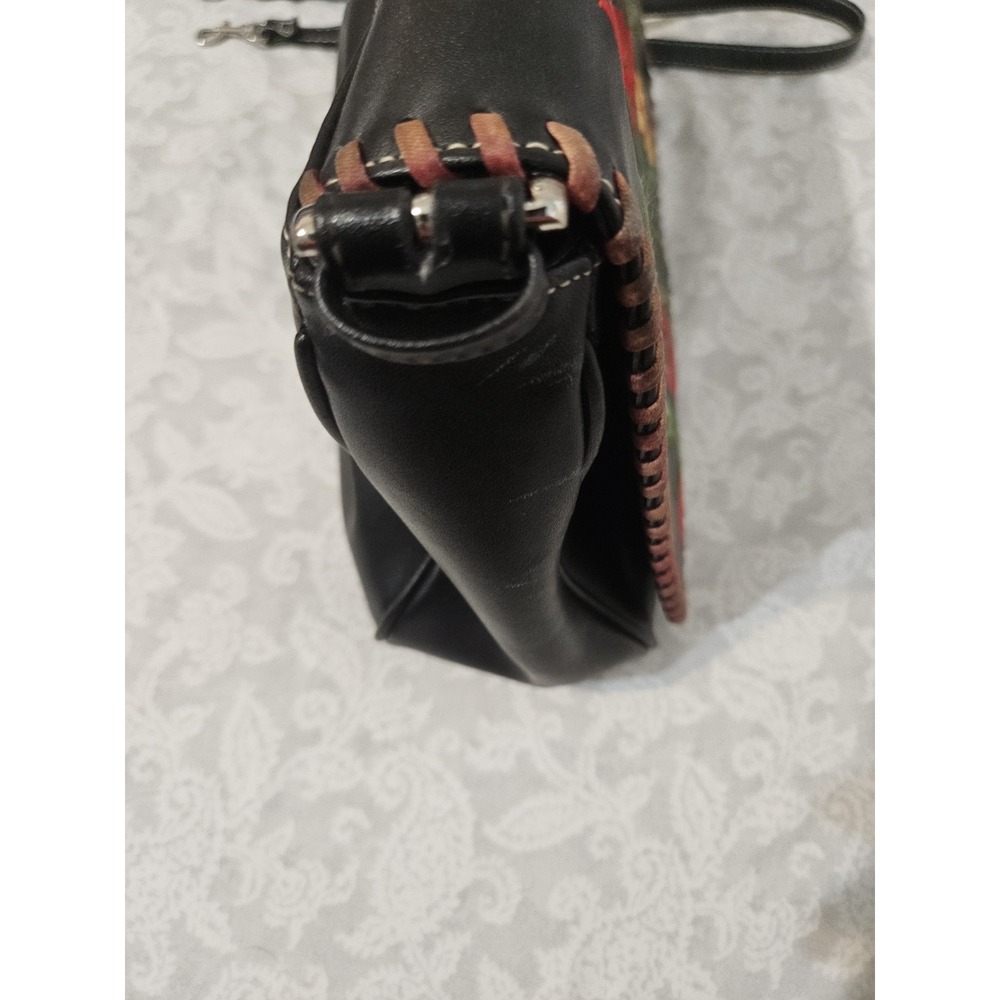 Vintage Adrienne Vittadini Black Leather Floral Embroidered Crossbody Handbag - Picture 6 of 8